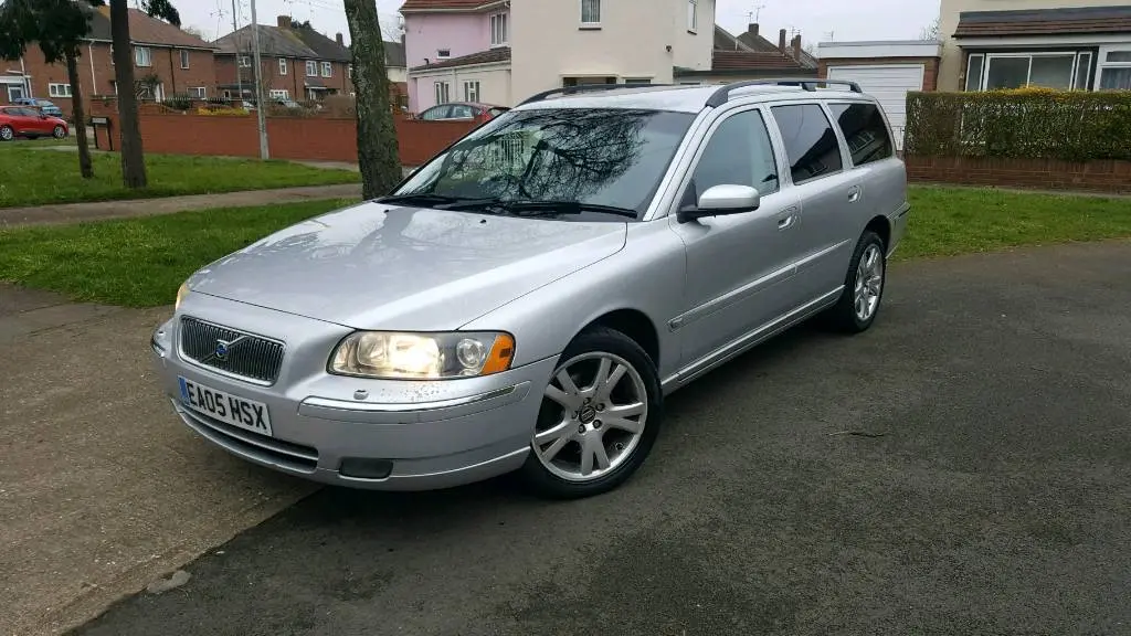 Volvo V70 V70 2.4 D D5 Geartronic 1