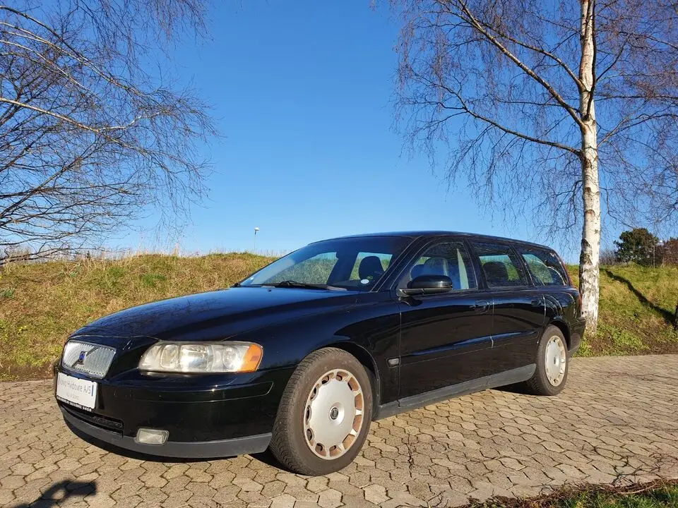 Volvo V70 V70 2.4 D D5 Kinetic 5