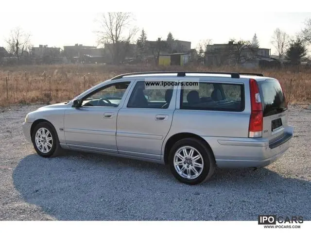 Volvo V70 V70 2.4 D D5 Momentum 5