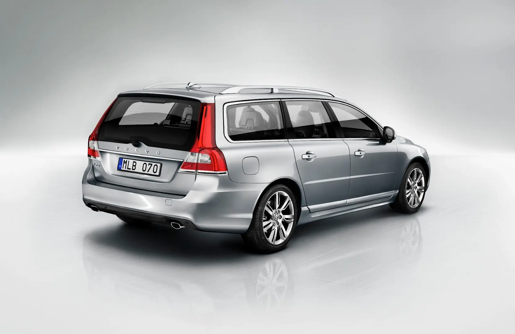 Volvo V70 V70 2.4 D D5 Premium Edition 7