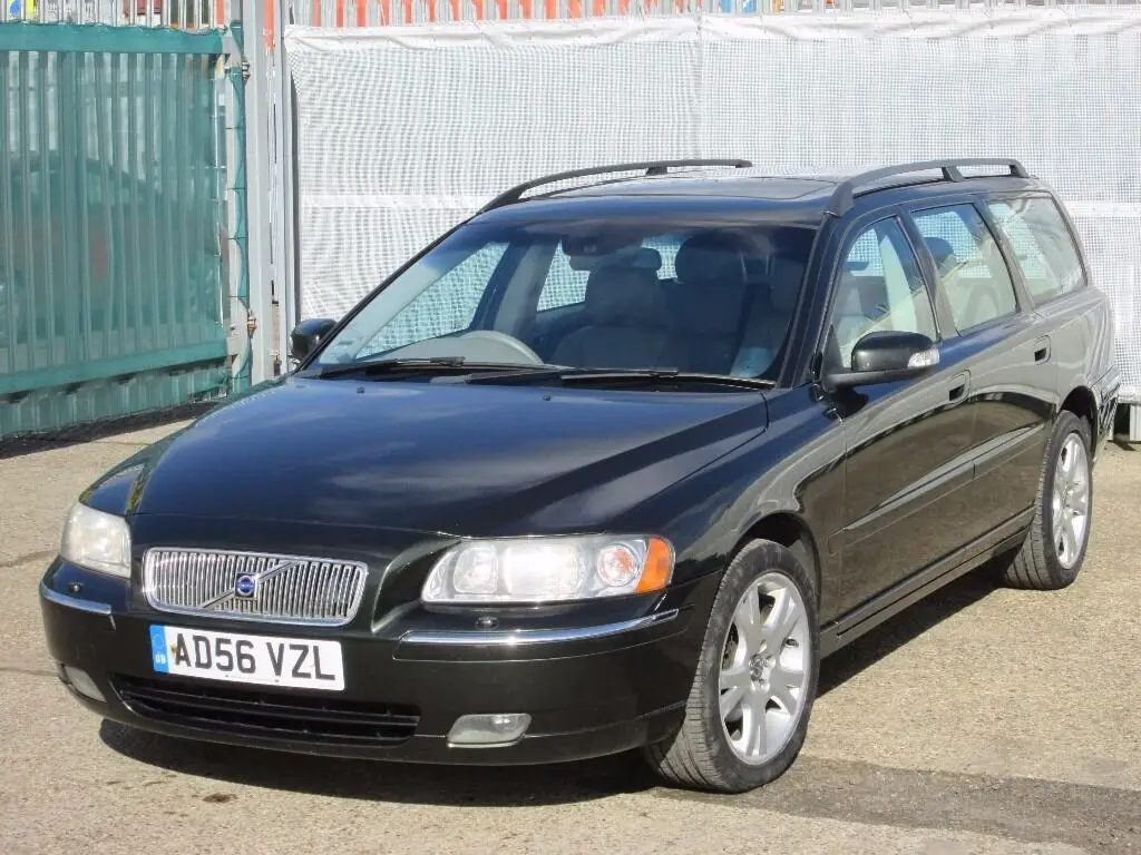 Volvo V70 V70 2.4 D D5 Premium Edition Geartronic 5