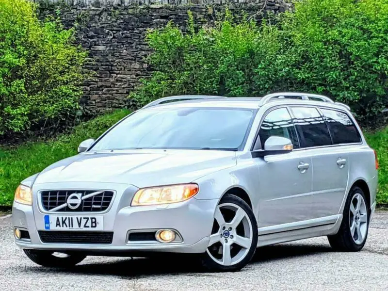 Volvo V70 V70 2.4 D D5 Premium Geartronic 4