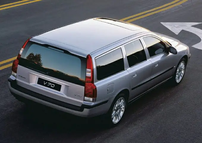 Volvo V70 V70 2.5 R 4