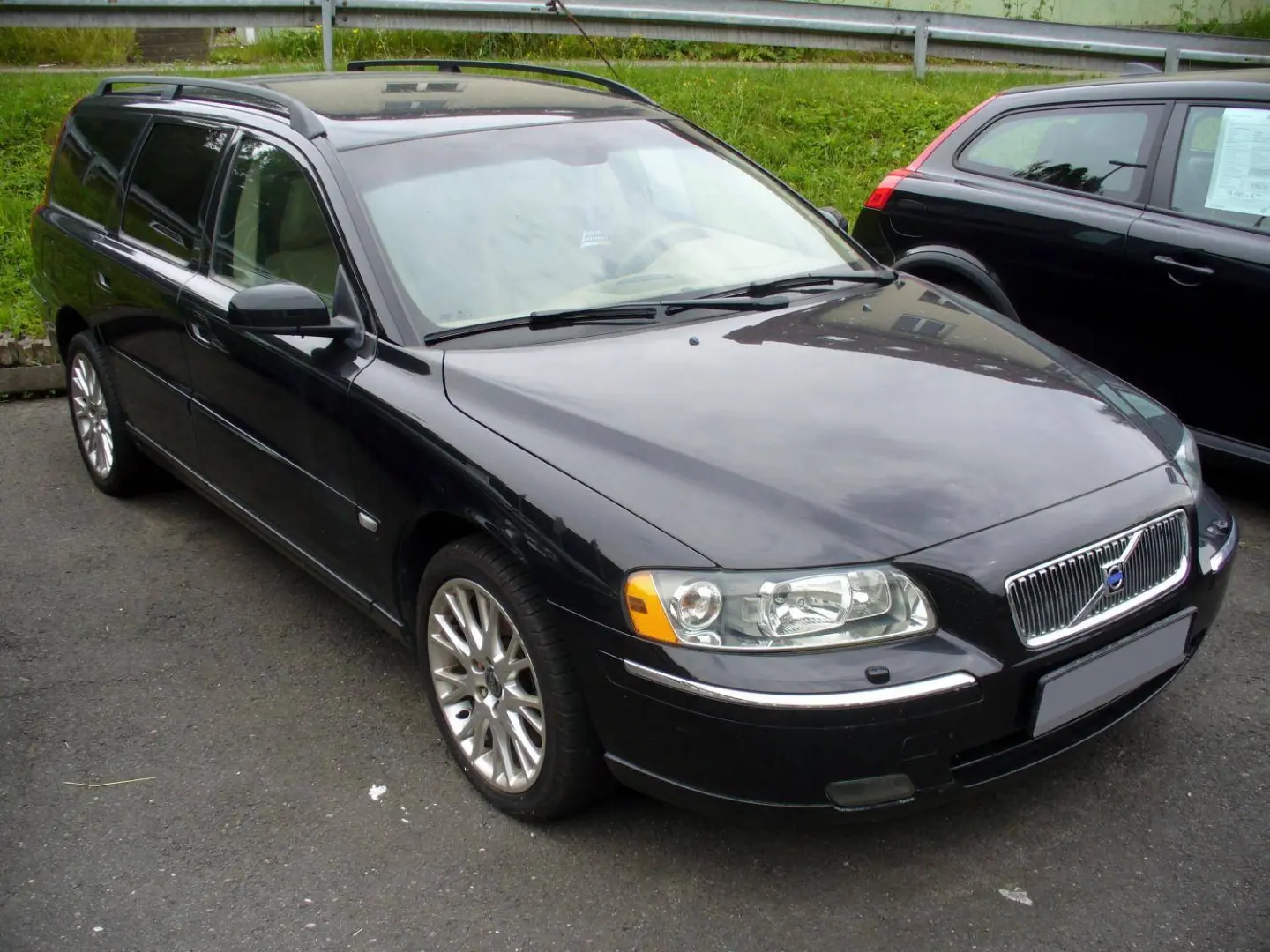 Volvo V70 V70 2.5 T AWD Summum 4
