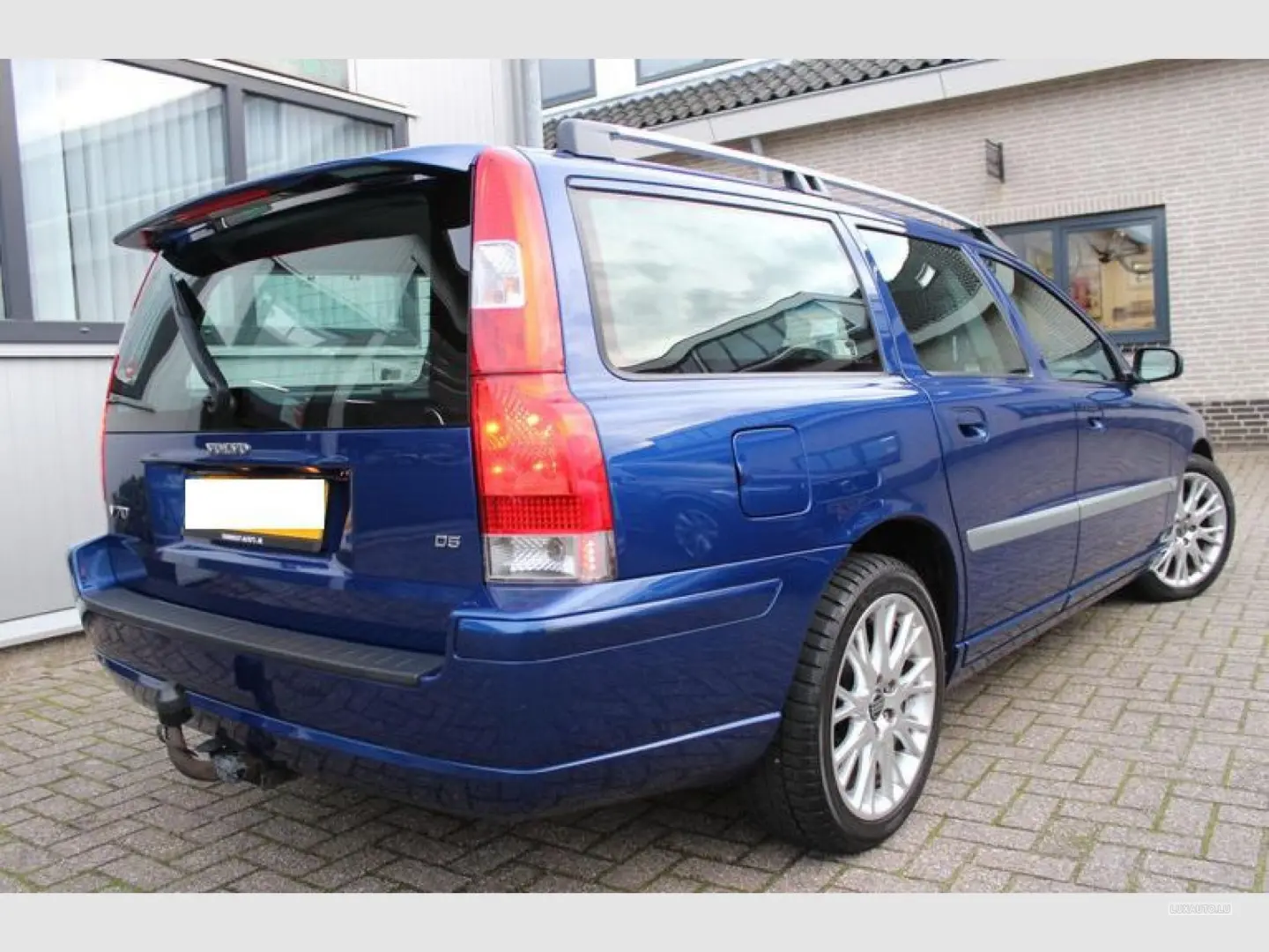 Volvo V70 V70 2.5 T AWD Ocean Race 0