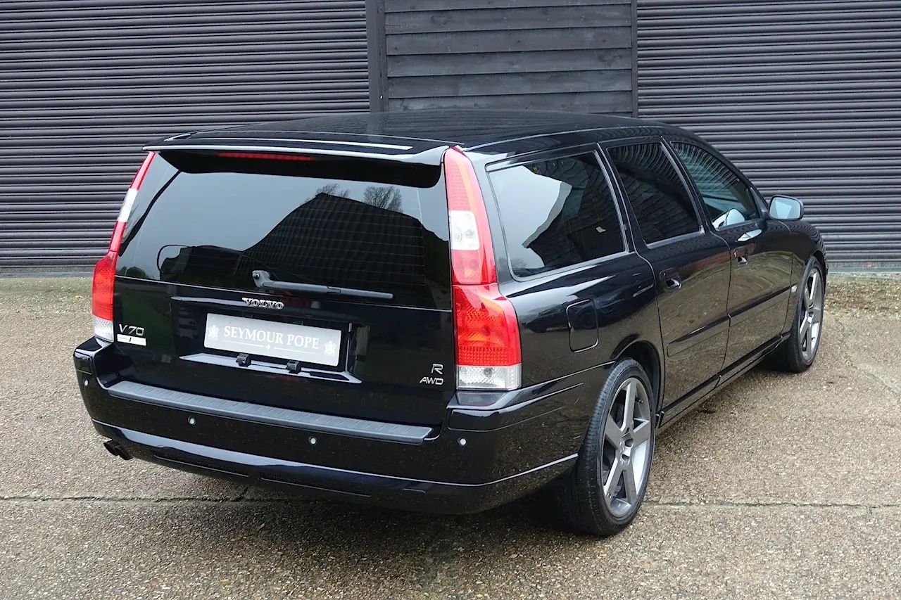 Volvo V70 V70 2.5 T AWD Ocean Race 6