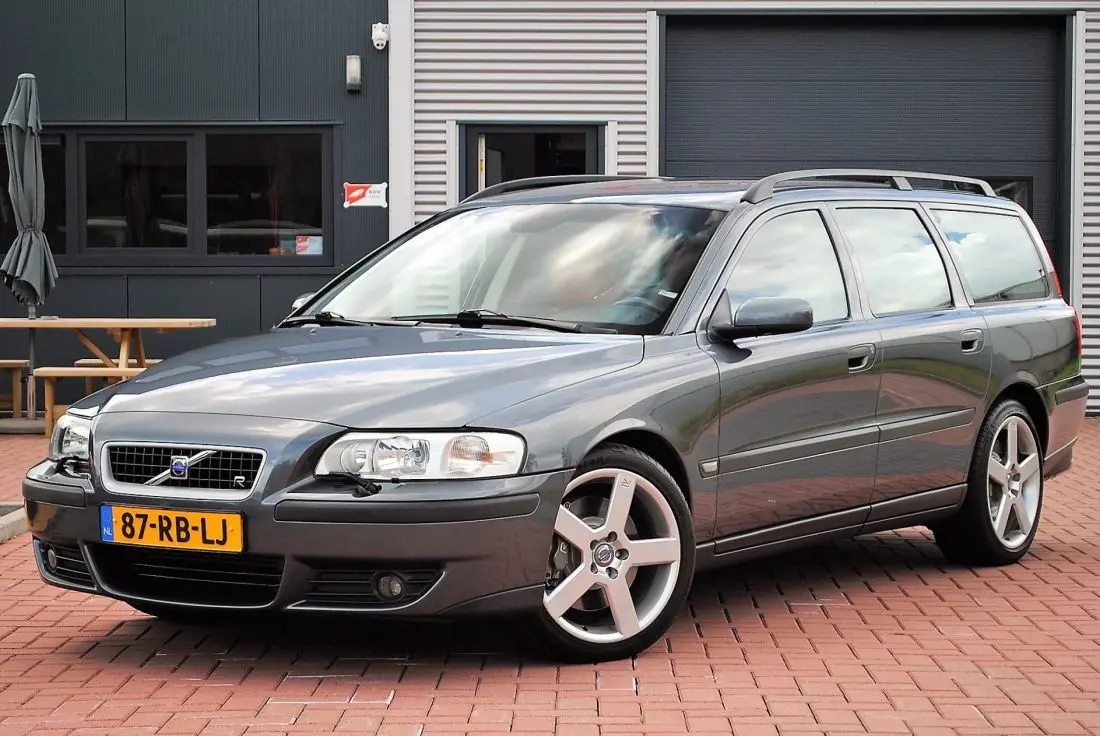 Volvo V70 V70 2.5 T AWD Summum 5