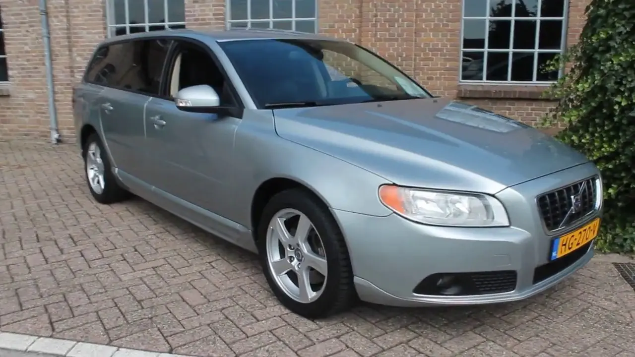 Volvo V70 V70 3.0 T6 AWD Premium Edition Geartronic 3