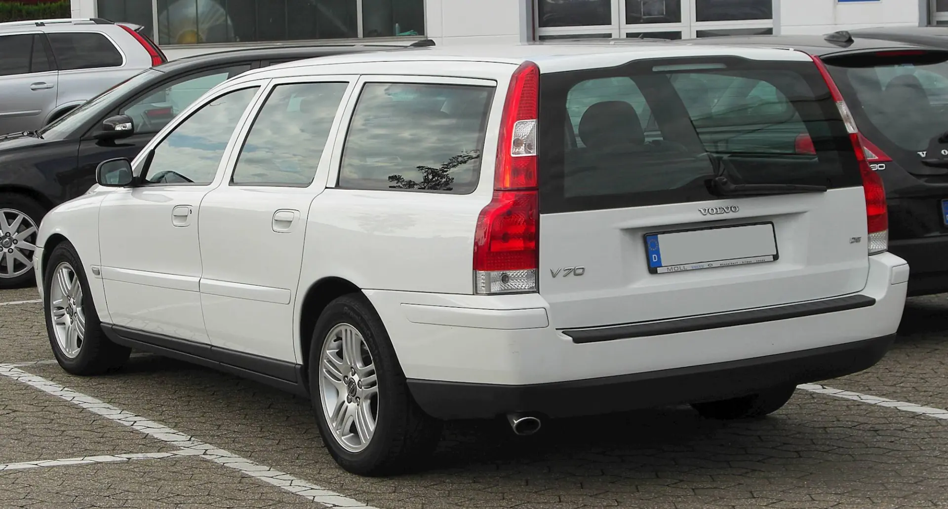 Volvo V70 V70 3.2 Premium Edition Geartronic 4