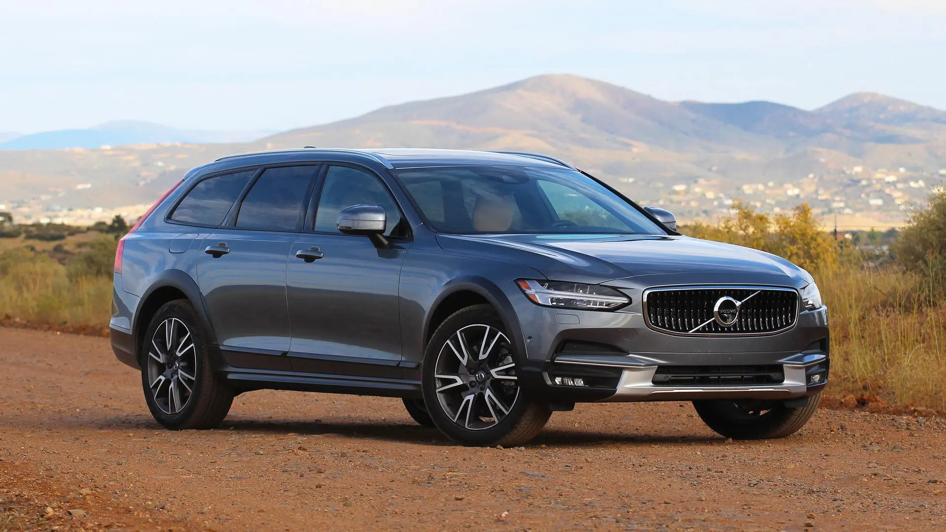 Volvo V90 Cross Country V90 Cross Country 2.0 B6 AWD Plus Bright 6