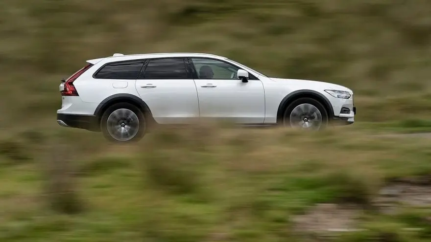Volvo V90 Cross Country V90 Cross Country 2.0 D B5 AWD Ultimate Bright 5