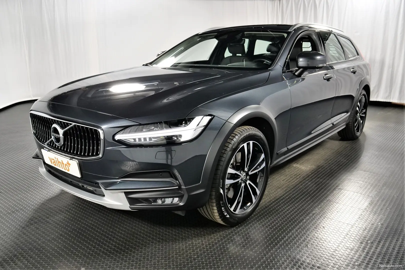 Volvo V90 Cross Country V90 Cross Country 2.0 D D5 AWD Pro Geartronic 3