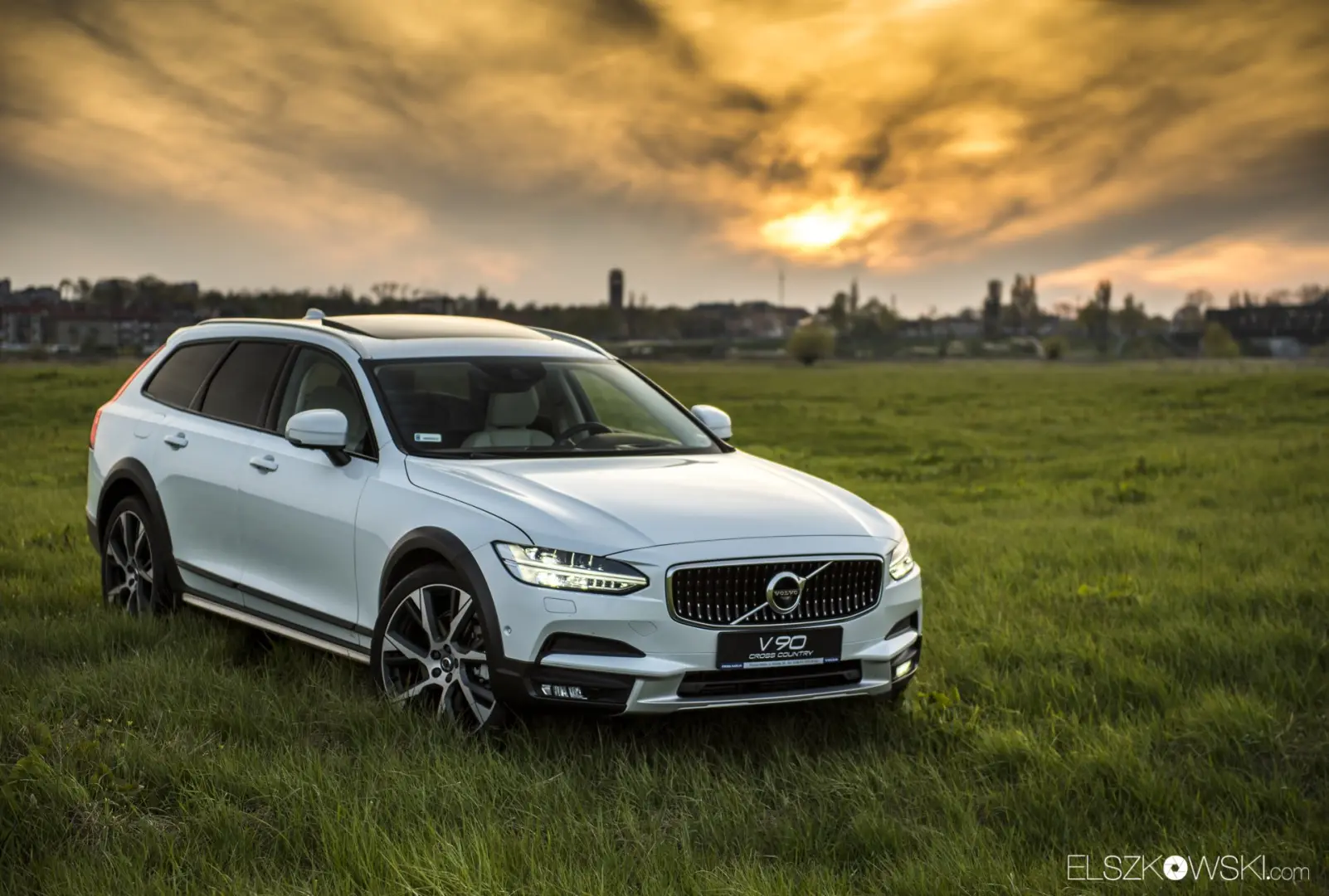 Volvo V90 Cross Country V90 Cross Country 2.0 T6 AWD Pro Geartronic 3