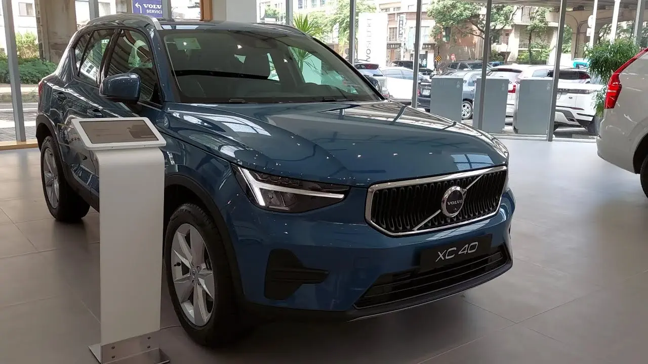 Volvo XC40 XC40 1.5 T2 Plus Bright 2