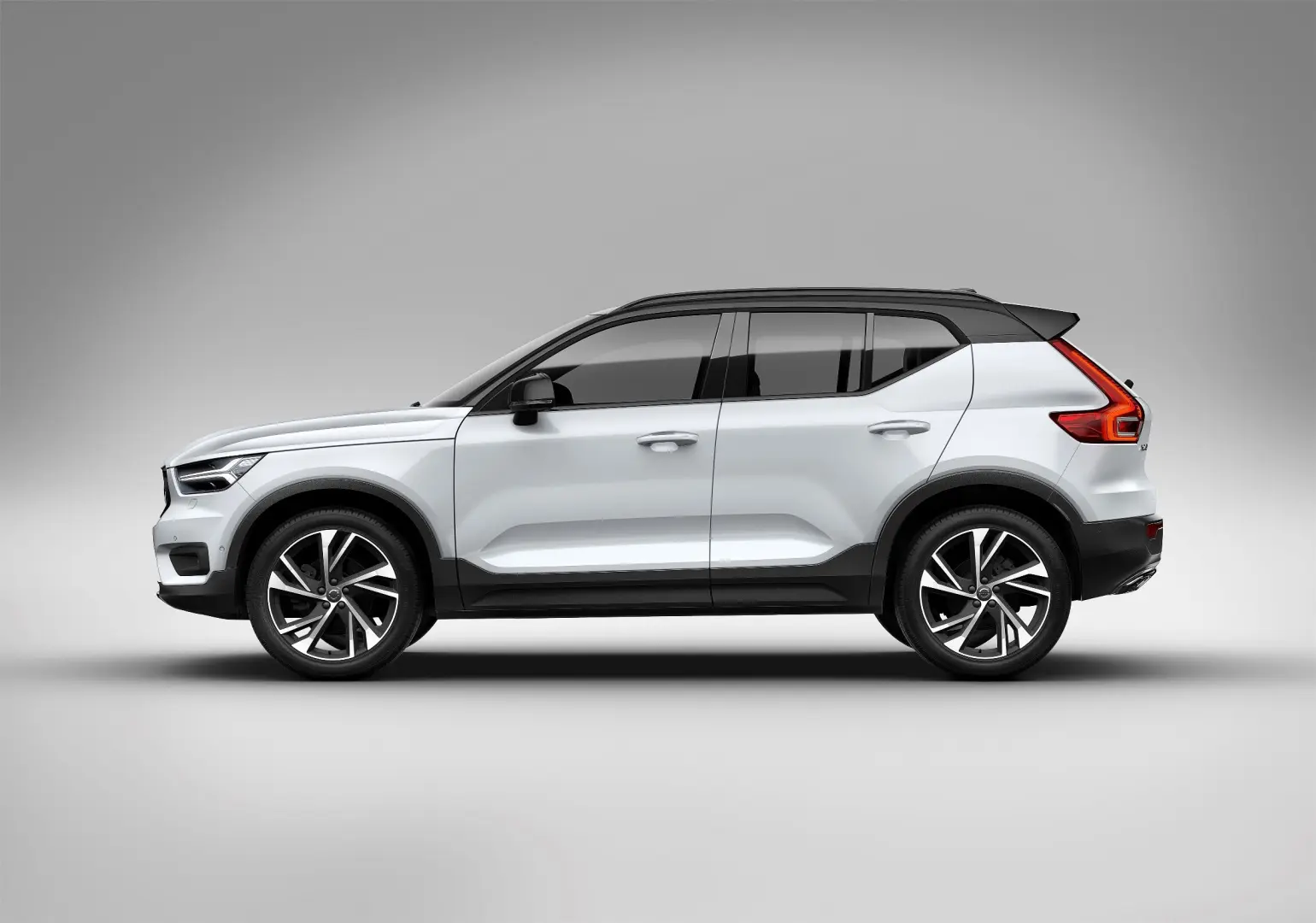 Volvo XC40 XC40 1.5 T3 Momentum 4