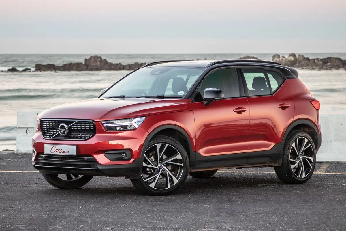 Volvo XC40 XC40 1.5 T3 R-Design Geartronic 3