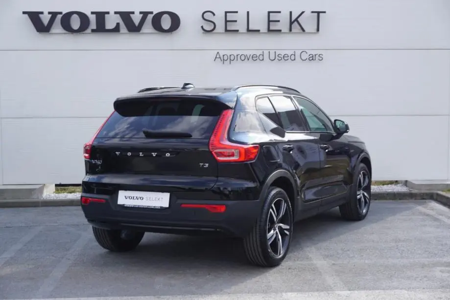 Volvo XC40 XC40 1.5 T3 R-Design Geartronic 3