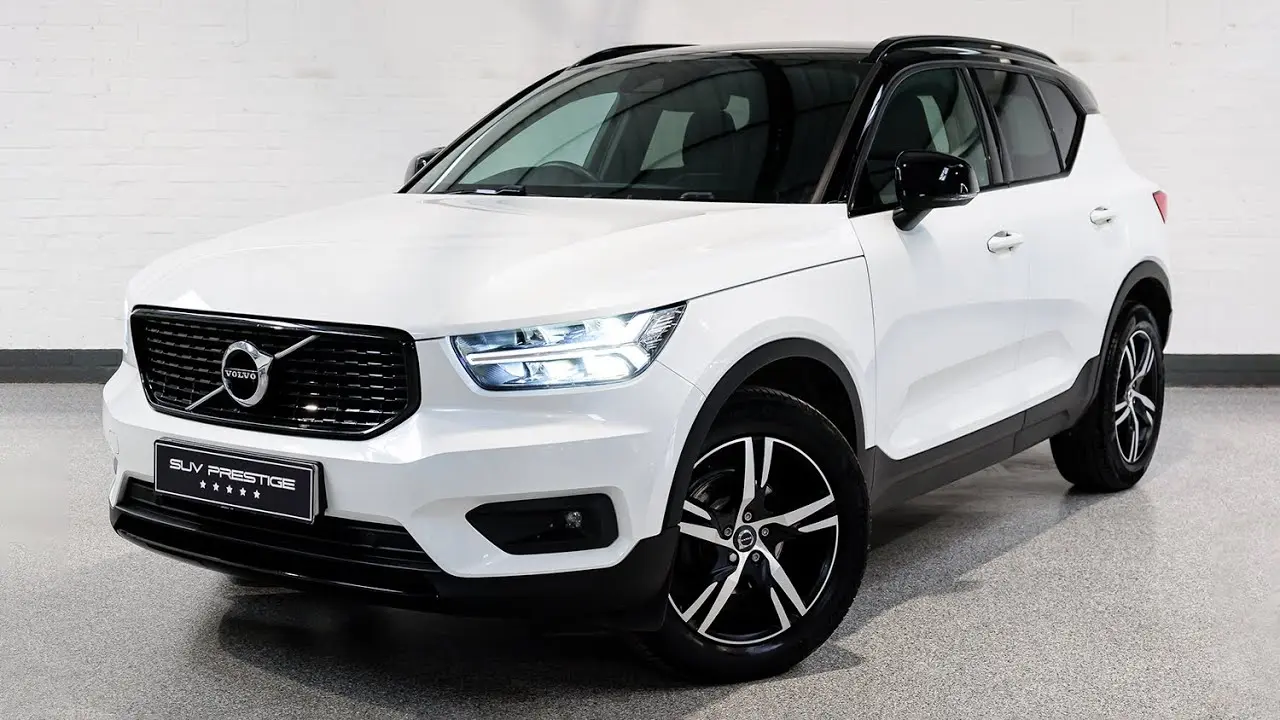 Volvo XC40 XC40 1.5 T3 R-Design Geartronic 1