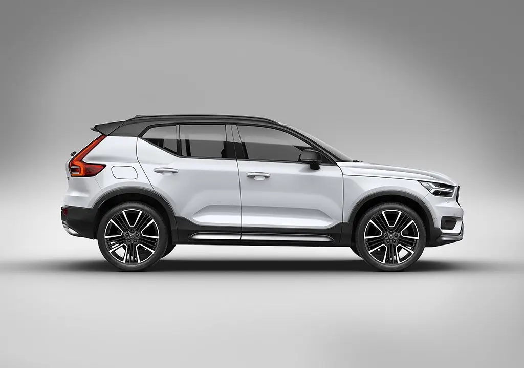 Volvo XC40 XC40 1.5 T5 Recharge R-Design Expression DCT 0