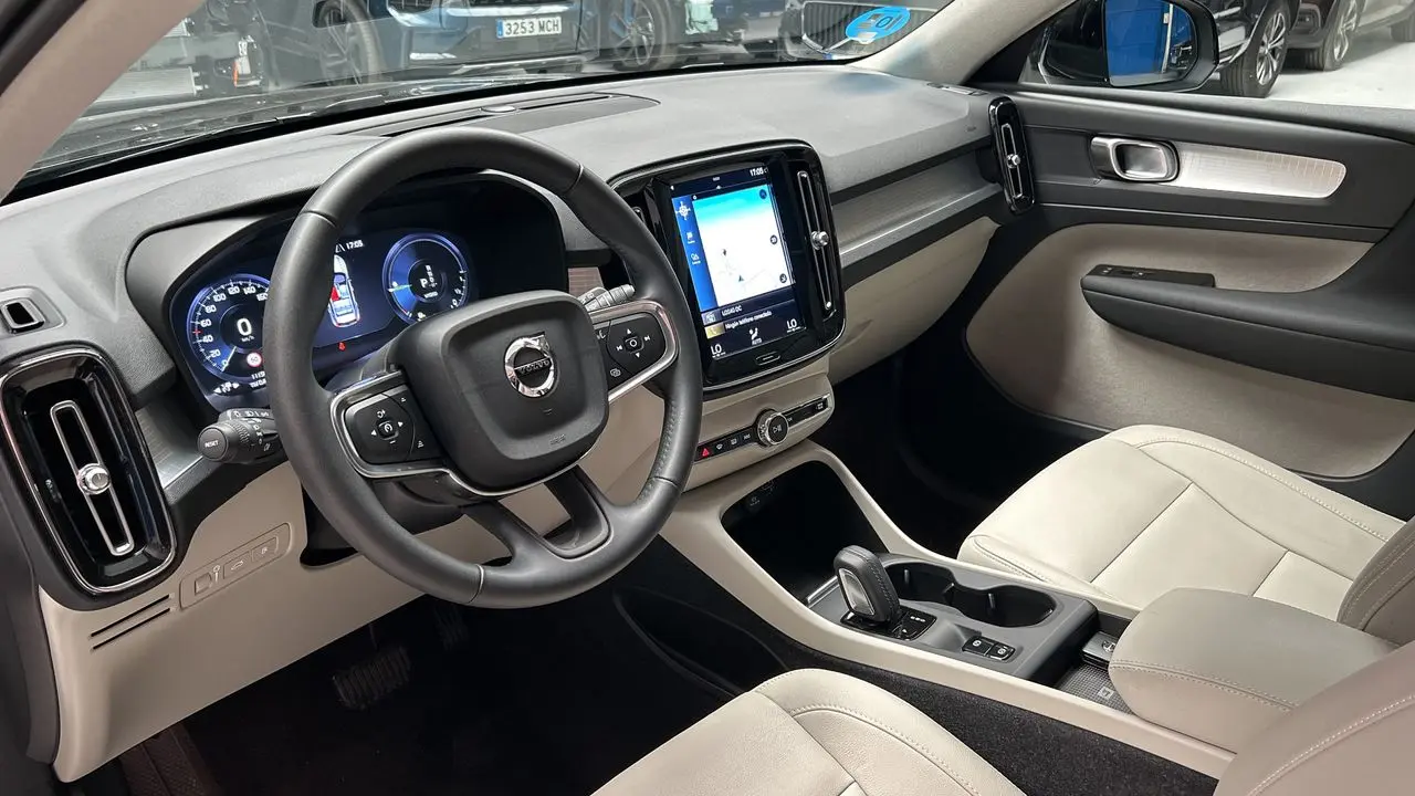 Volvo XC40 XC40 1.5 T5 Recharge Inscription DCT 5