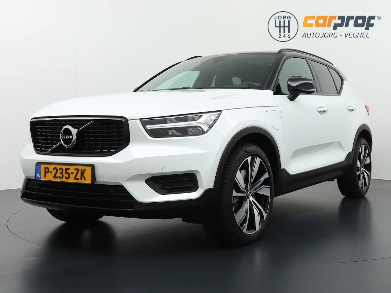 Volvo XC40 XC40 1.5 T5 Recharge R-Design DCT 4
