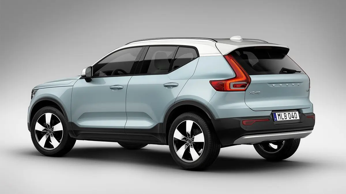 Volvo XC40 XC40 2.0 B4 AWD Momentum Geartronic 2