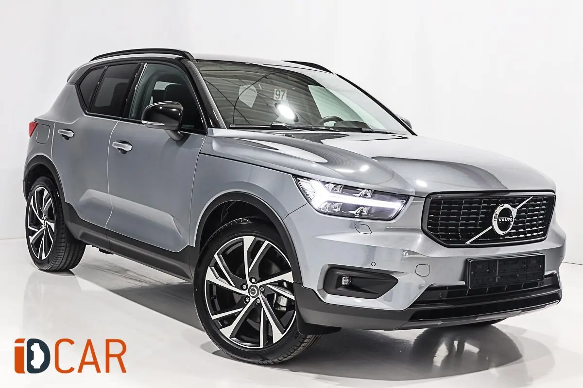 Volvo XC40 XC40 2.0 D D4 AWD R-Design Geartronic 2