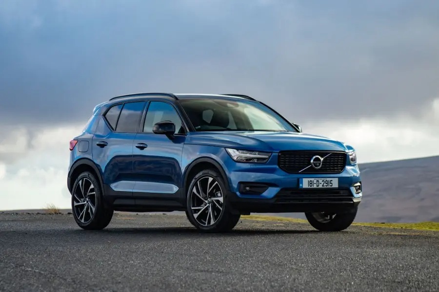 Volvo XC40 XC40 2.0 D D4 AWD R-Design Geartronic 5