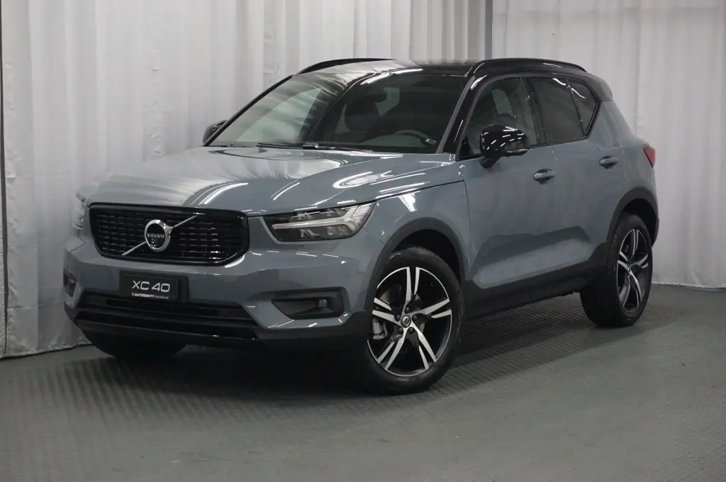 Volvo XC40 XC40 2.0 T4 AWD R-Design Geartronic 4