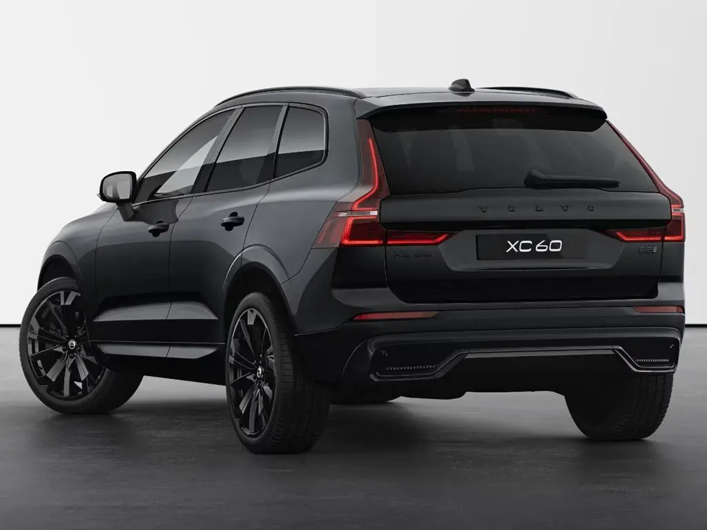 Volvo XC60 XC60 2.0 B5 AWD Plus Black Edition 0