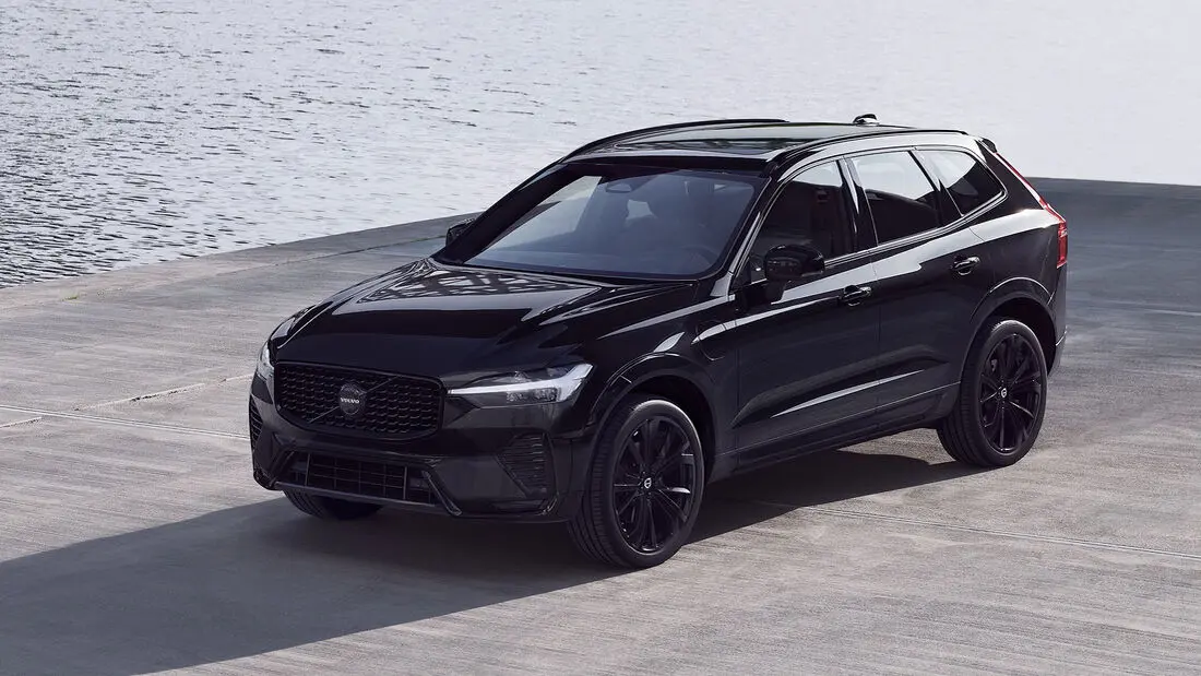 Volvo XC60 XC60 2.0 B5 AWD Plus Black Edition 1