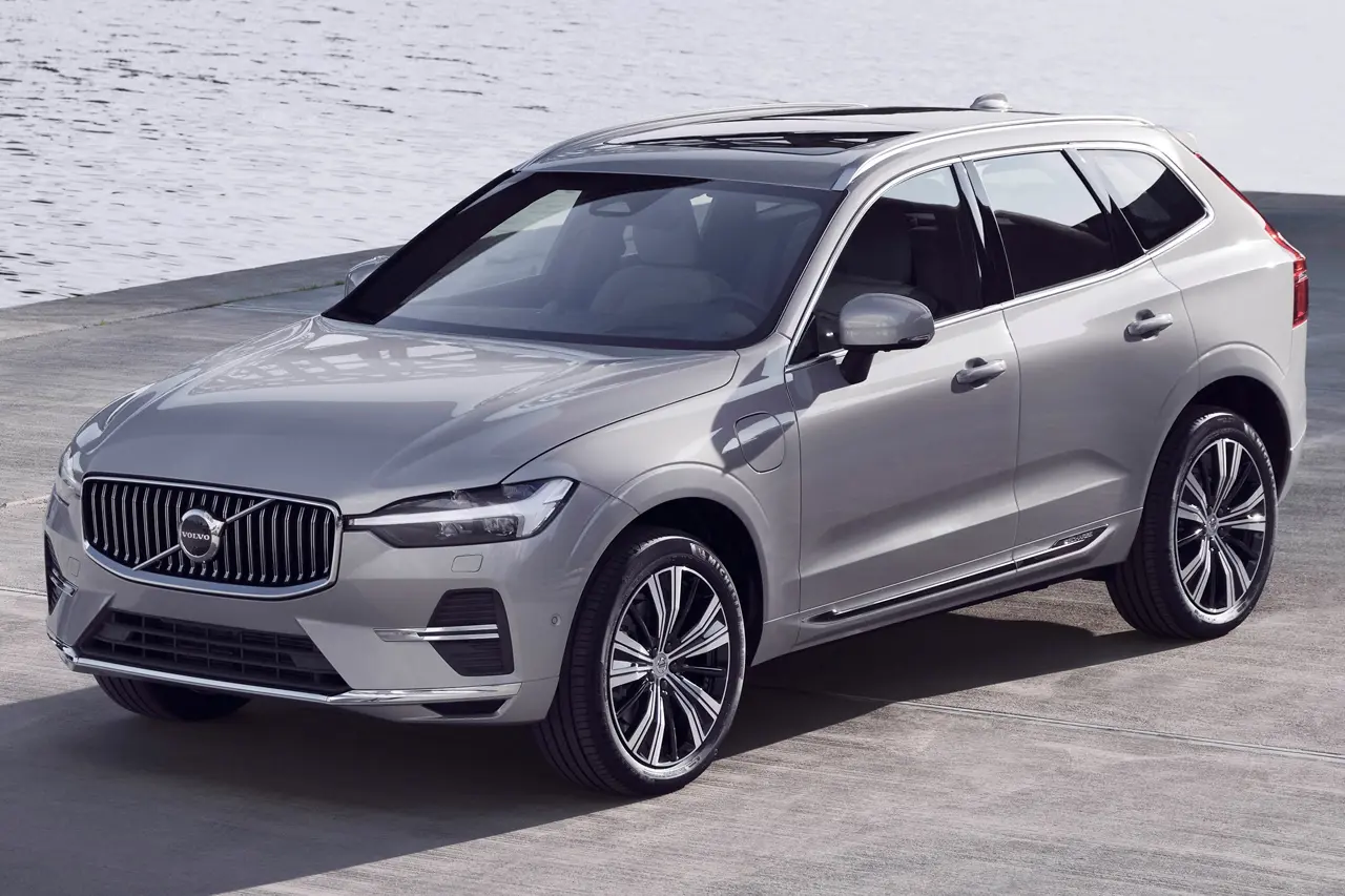 Volvo XC60 XC60 2.0 B6 Mild Hybrid AWD R-Design Geartronic 0