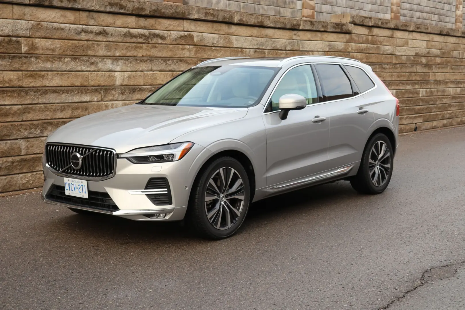 Volvo XC60 XC60 2.0 B6 Hybrid AWD Inscription Geartronic 0