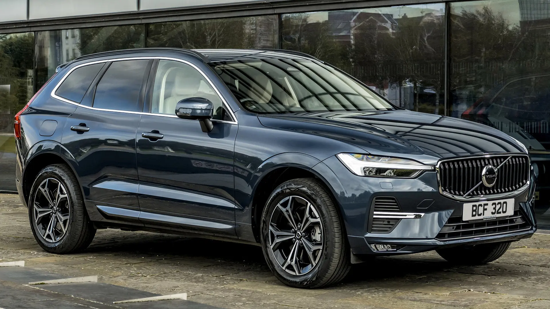 Volvo XC60 XC60 2.0 D B4 AWD Mild Hybrid R-Design Geartronic 4