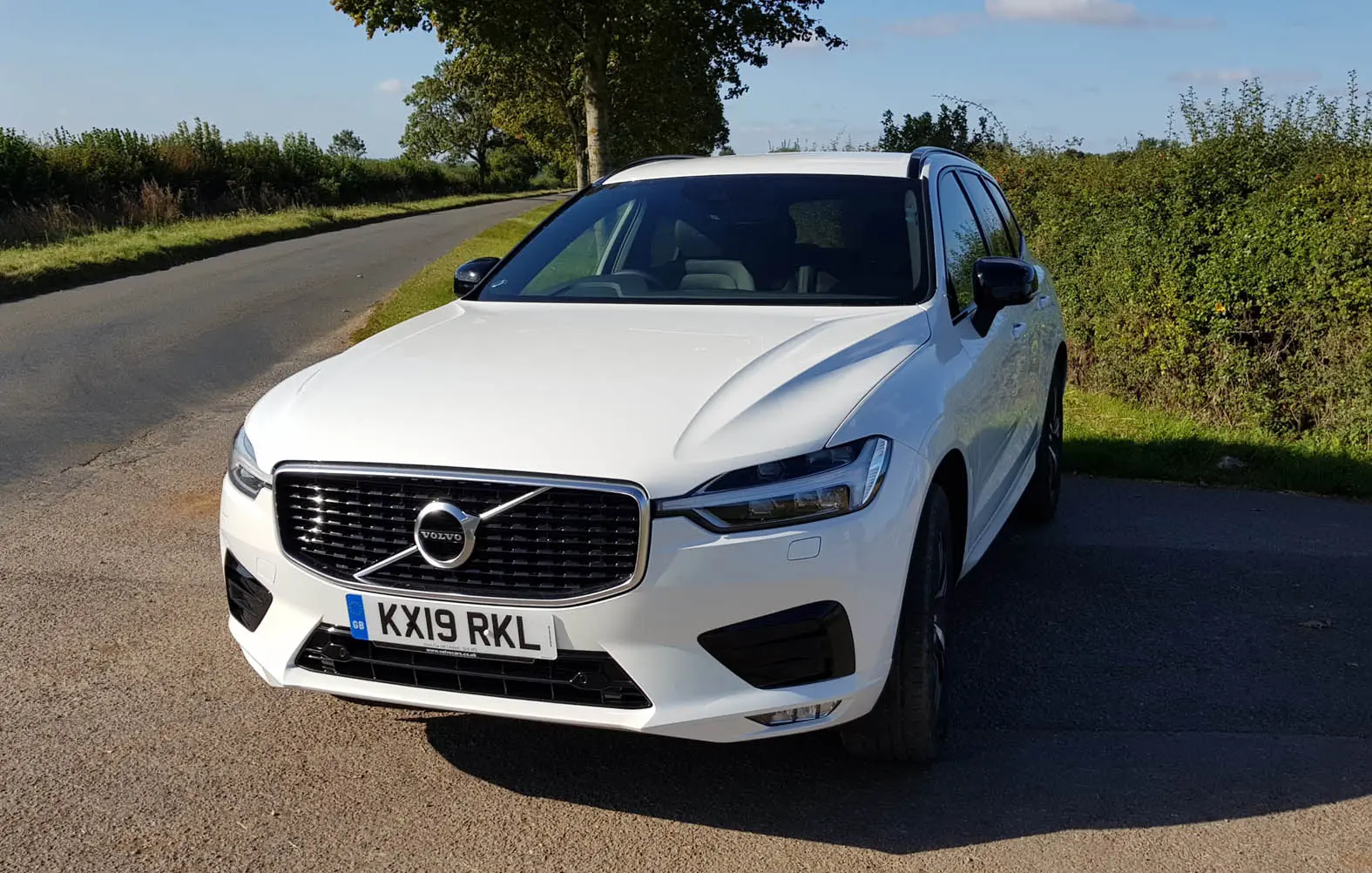 Volvo XC60 XC60 2.0 D B4 AWD Mild Hybrid R-Design Geartronic 6