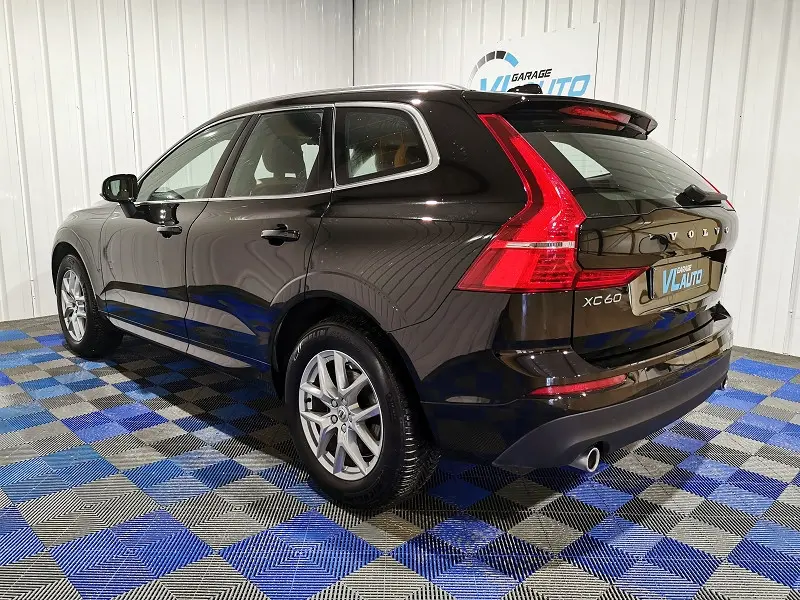Volvo XC60 XC60 2.0 D D4 AWD Momentum Geartronic 7