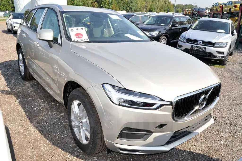 Volvo XC60 XC60 2.0 D D4 AWD Momentum Geartronic 6
