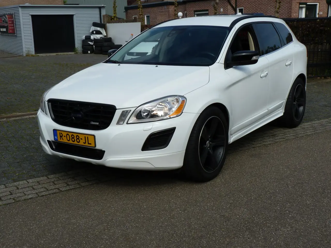 Volvo XC60 XC60 2.0 T5 R-Design Powershift 4