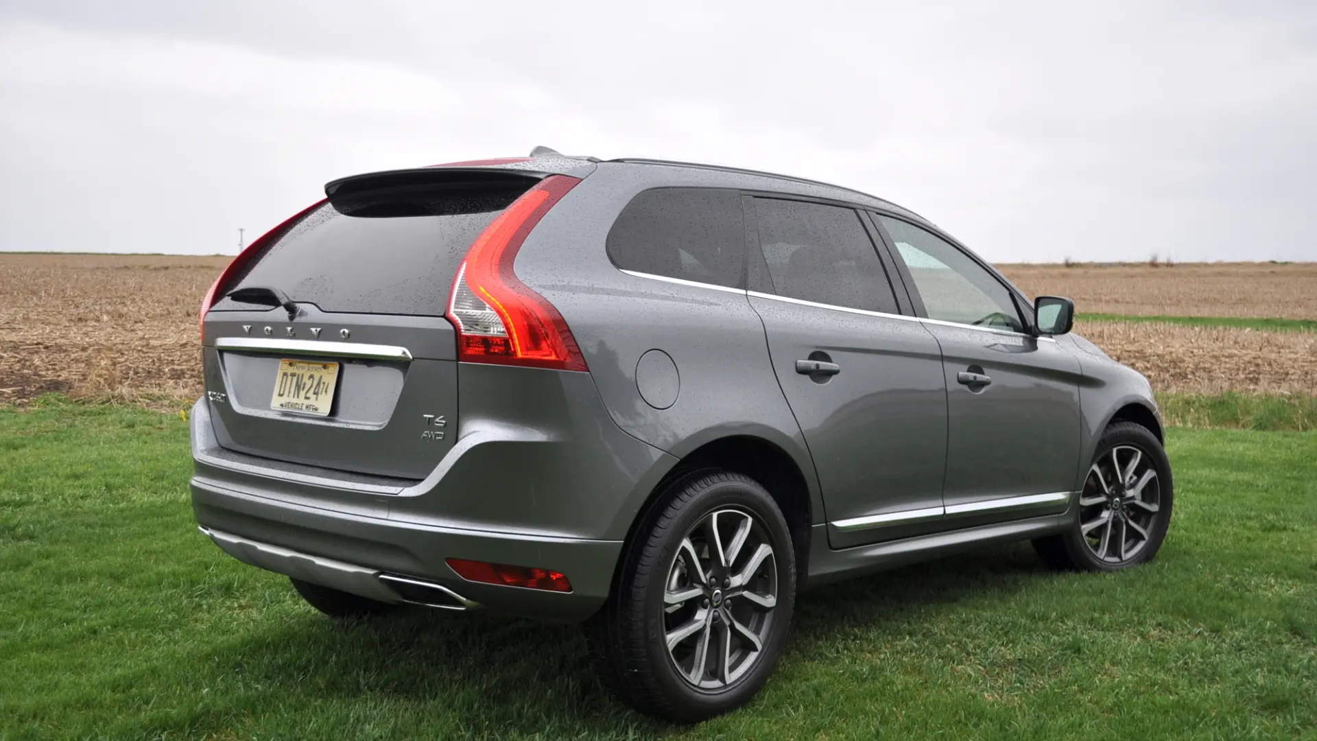 Volvo XC60 XC60 2.0 T6 AWD R-Design Plus Geartronic 1