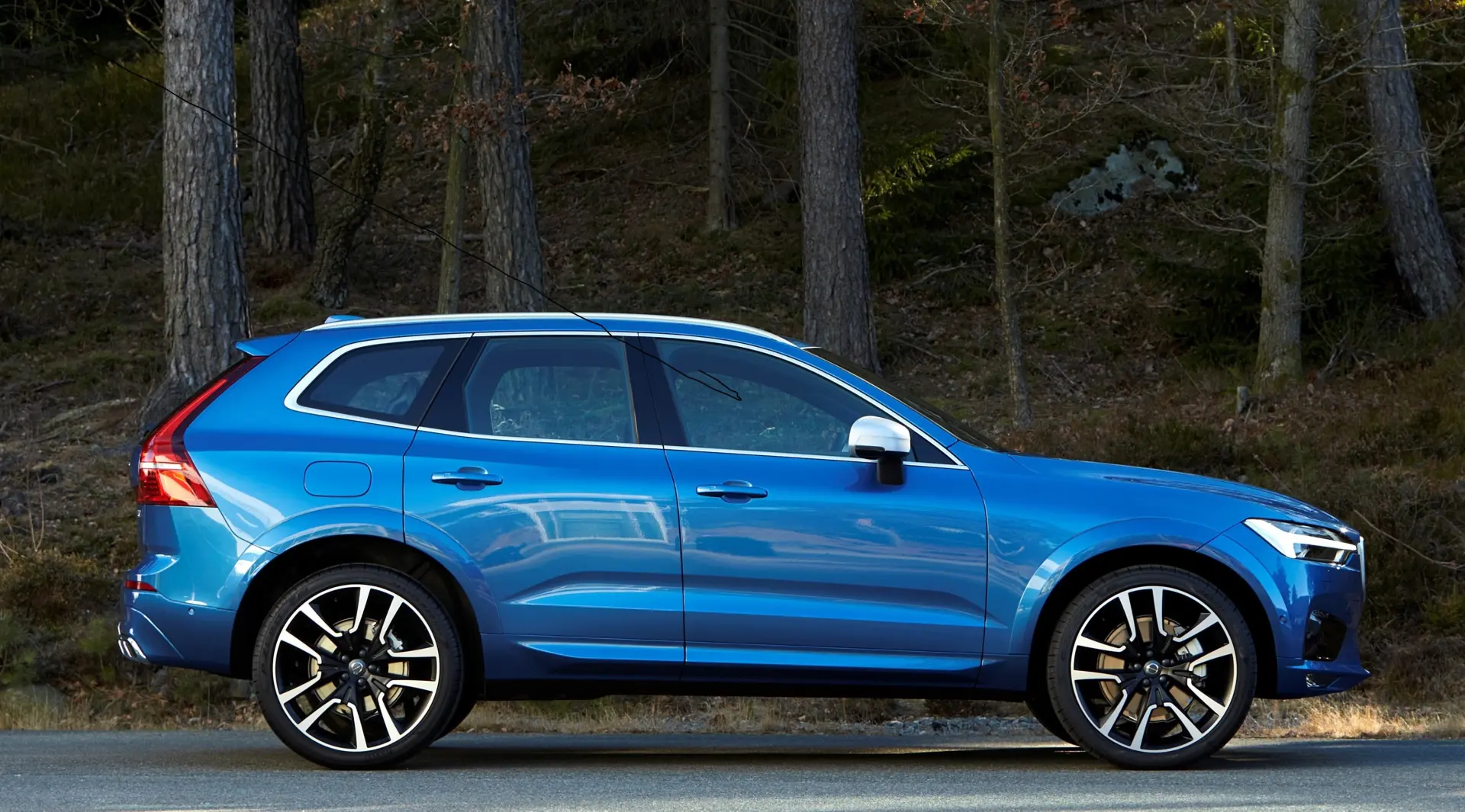 Volvo XC60 XC60 2.0 T6 AWD R-Design Geartronic 5