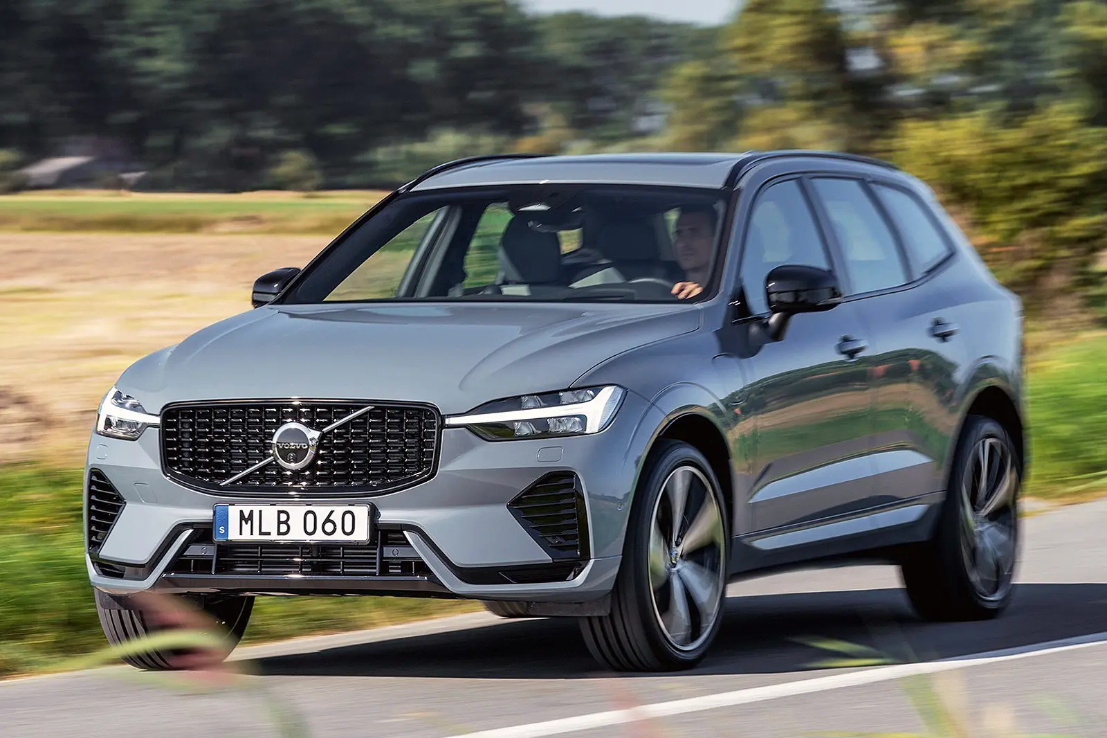 Volvo XC60 XC60 2.0 T8 Hybrid AWD R-Design Geartronic 3