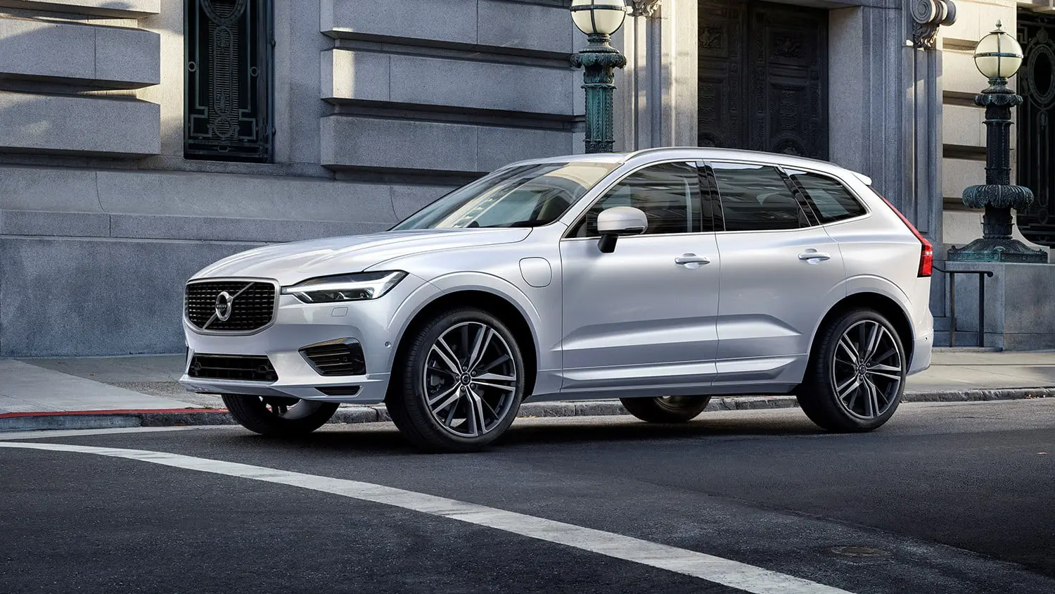Volvo XC60 XC60 2.0 T8 Recharge Hybrid Plug-In Plus Bright 3