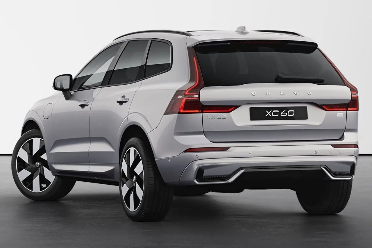 Volvo XC60 XC60 2.0 B6 Mild Hybrid AWD Plus Bright 0