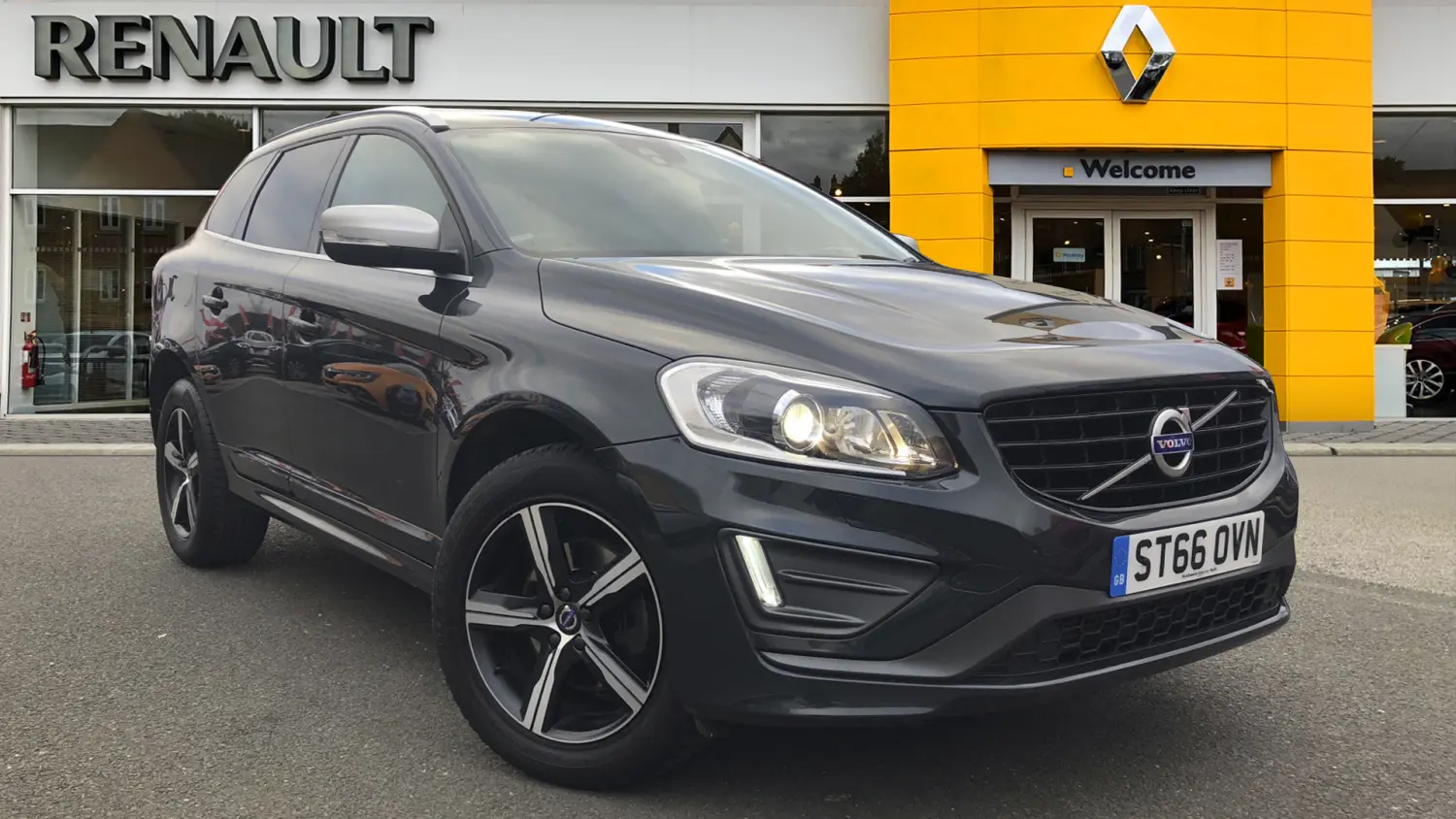 Volvo XC60 XC60 2.4 D D5 AWD R-Design Geartronic 1