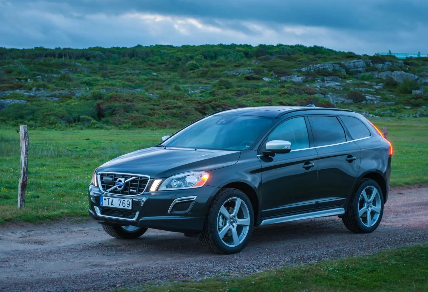 Volvo XC60 XC60 2.4 D D5 AWD Advance Geartronic 1