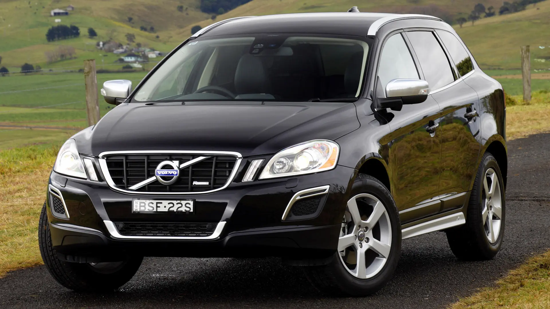 Volvo XC60 XC60 2.0 T5 R-Design Powershift 1
