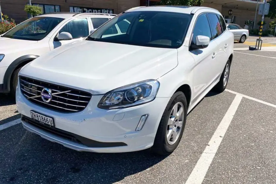 Volvo XC60 XC60 2.4 D D5 AWD R-Design Geartronic 5