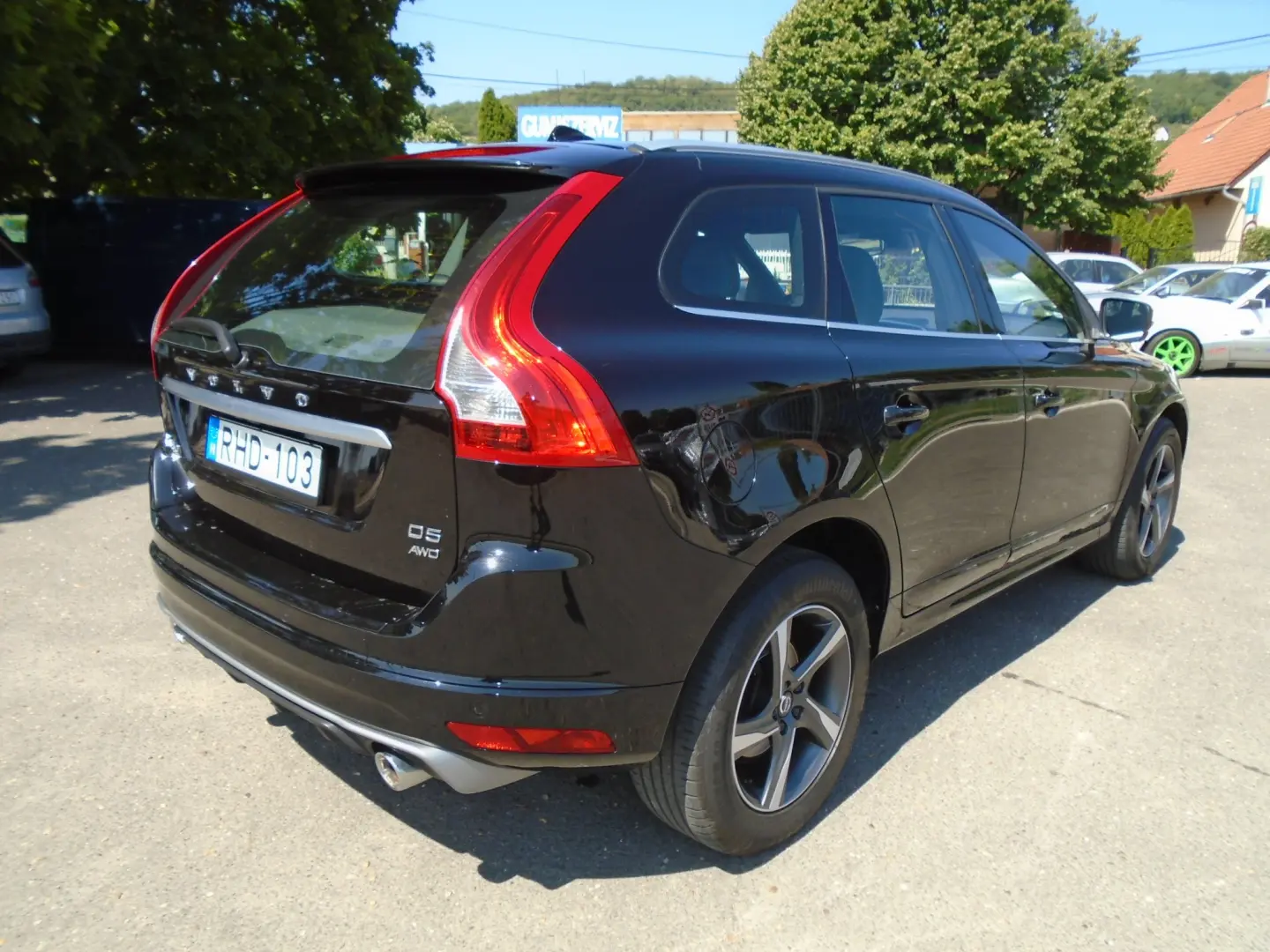 Volvo XC60 XC60 2.4 D D5 AWD R-Design Geartronic 6
