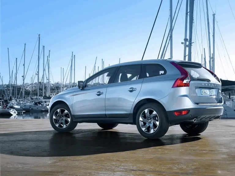 Volvo XC60 XC60 2.4 D D5 AWD Volvo Ocean Race Geartronic 5