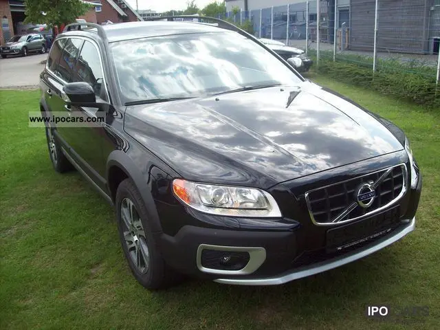 Volvo XC70 XC70 2.4 D D5 AWD Premium Geartronic 4